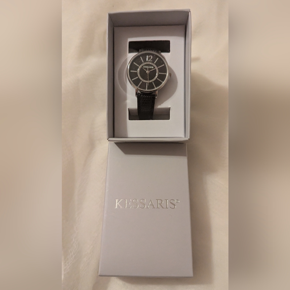 Kessaris Green and Gold Watch NIP - Picture 2 of 3